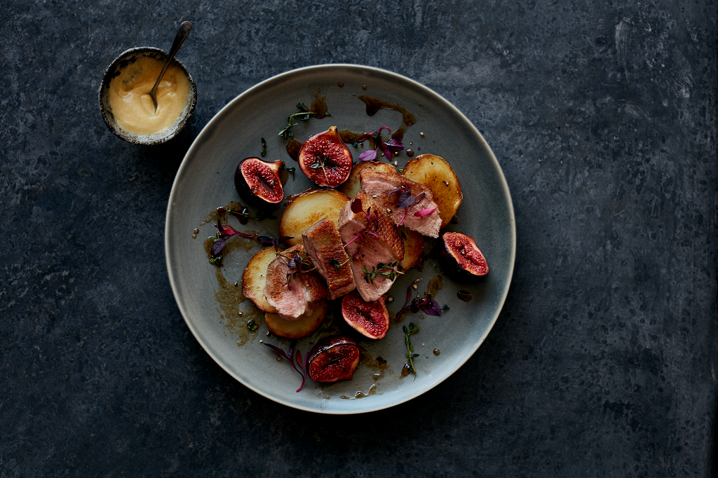 Seared Duck breast with figs and Balsamic vinegar